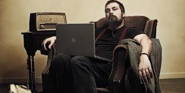 Live συνέντευξη στο twitter με τον Σπύρο Γραμμένο